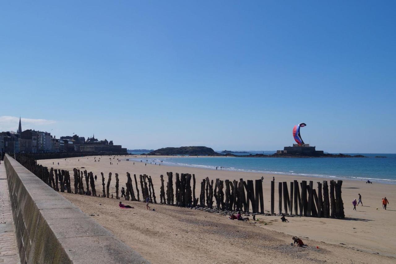 Le Surcouf, Intra Muros Saint-Malo Eksteriør bilde